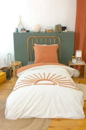 Parure de lit enfant coton tufté motif soleil Prix Réduit