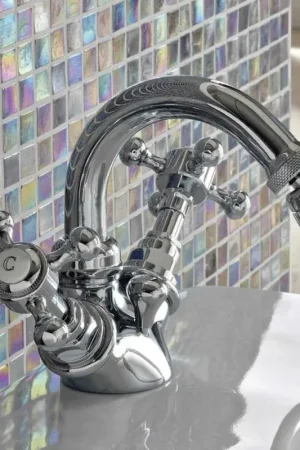 Authentique Mélangeur de bidet monotrou vintage en laiton fabriqué en Italie - Elisea