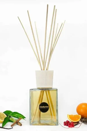Haute Qualité Parfum d'Ambiance Mandarine et Cannelle 2,5 Lt avec Bâtonnets - Lamaddalena