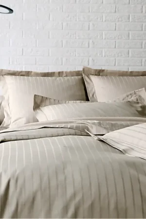Seulement Aujourd'hui BLANC DES VOSGESParure de lit satin Divine-Chanvre -260 x 240 cm